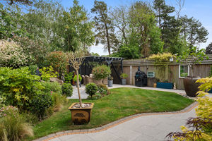 Photo 10- click for photo gallery